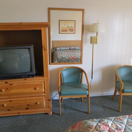 Pine Crest Motor Lodge Holly Springs Εξωτερικό φωτογραφία